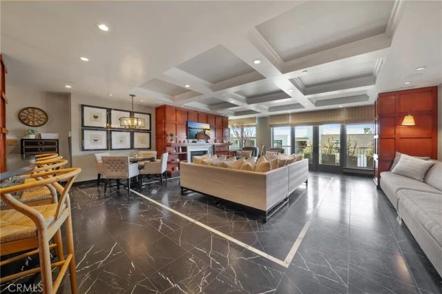 920 Granite Dr. 501, Pasadena, CA 91101