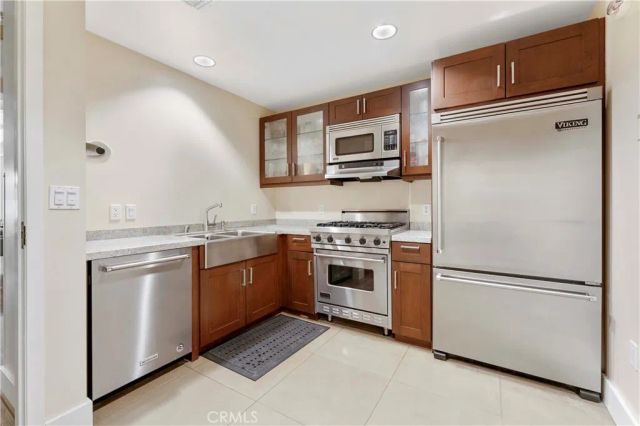 920 Granite Dr. 501, Pasadena, CA 91101