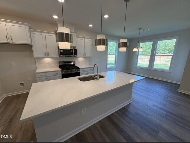 120 Railcar Way, Clayton, NC 27520
