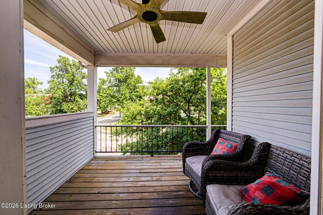 636 Cobblestone Square 636, Louisville, KY 40223