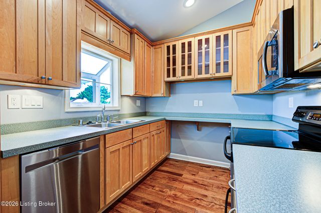 636 Cobblestone Square 636, Louisville, KY 40223