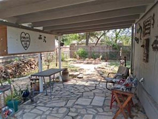 1119 Mark ST D, Austin, TX 78721