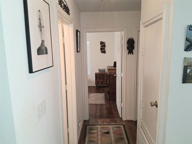 1119 Mark ST D, Austin, TX 78721