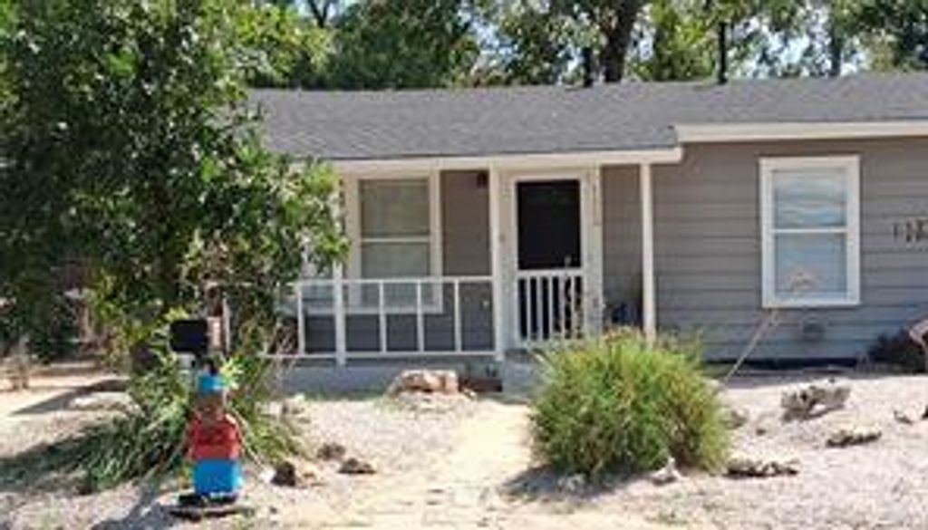 1119 Mark ST D, Austin, TX 78721
