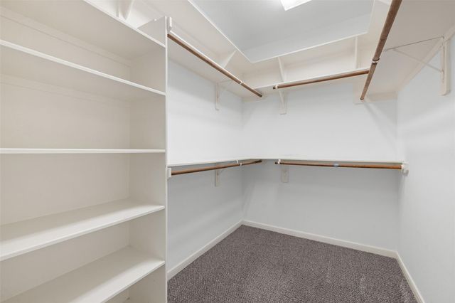 840 E Glenn Street, Bellville, TX 77418