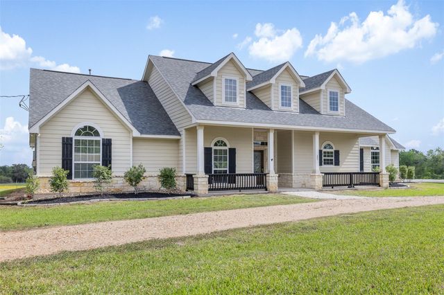 840 E Glenn Street, Bellville, TX 77418