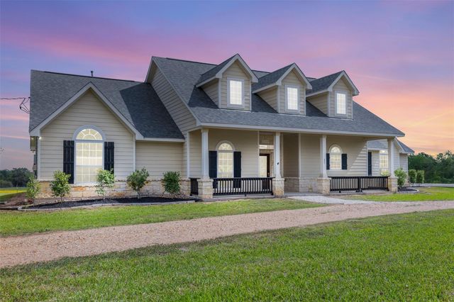 840 E Glenn Street, Bellville, TX 77418