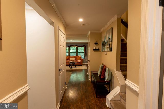 174 CAMBER LN, Mount Laurel, NJ 08054