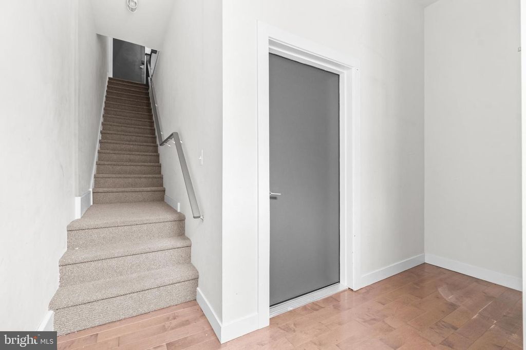 2013 E SUSQUEHANNA AVE #1, PHILADELPHIA, PA 19125 — photo 5