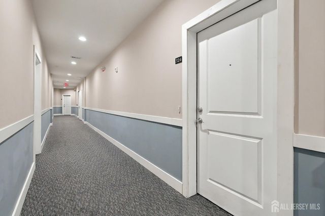 324 Pond Lane, Piscataway, NJ 08854