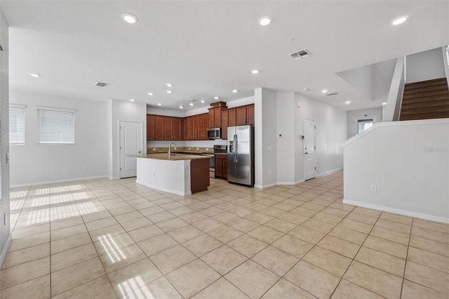 4294 HIBISCUS BLOOM DRIVE, Orlando, FL 32822