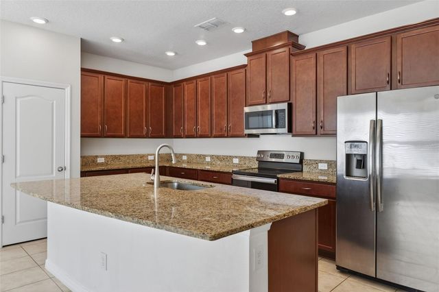 4294 HIBISCUS BLOOM DRIVE, Orlando, FL 32822