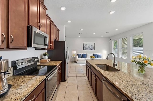 4294 HIBISCUS BLOOM DRIVE, Orlando, FL 32822