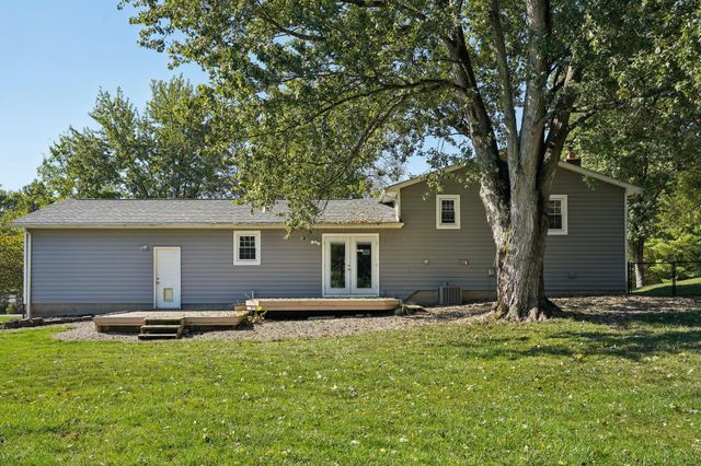 180 Riva Ridge Road SW, Pataskala, OH 43062