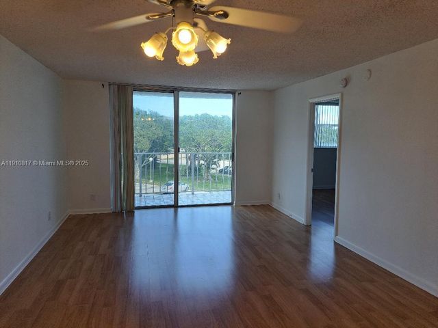 500 Executive Center Dr 3N, West Palm Beach, FL 33401