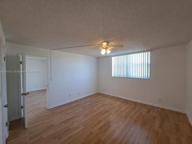 500 Executive Center Dr 3N, West Palm Beach, FL 33401