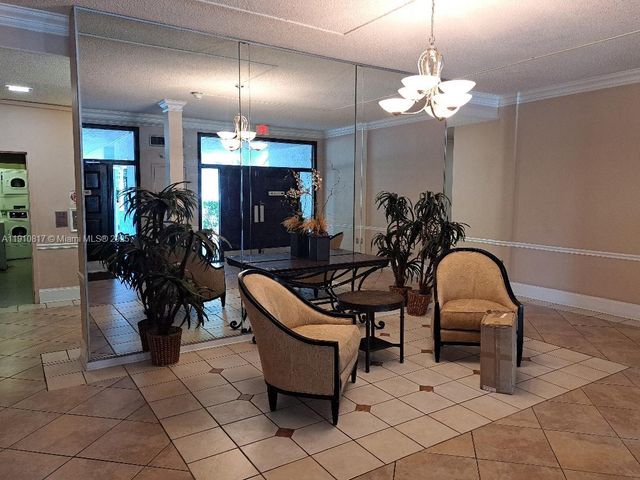 500 Executive Center Dr 3N, West Palm Beach, FL 33401