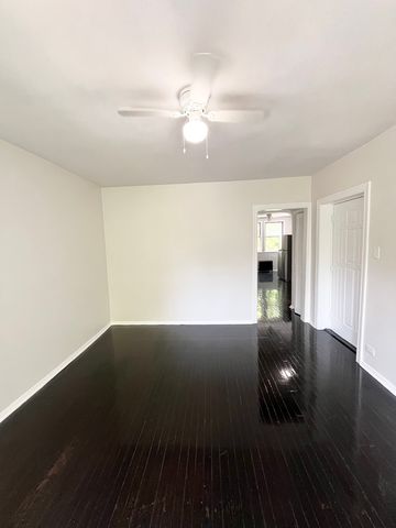948 N Kildare Avenue 2, Chicago, IL 60651