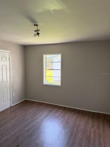 32 N PALMETTO AVENUE, Fort Meade, FL 33841