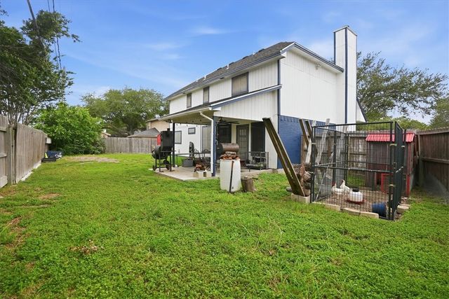 7310 Elm Hollow Dr, Corpus Christi, TX 78413