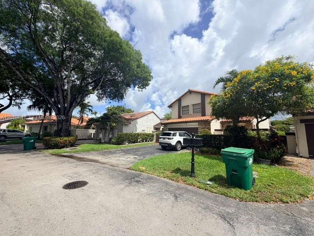 17722 NW 63rd Ct, Hialeah, FL 33015