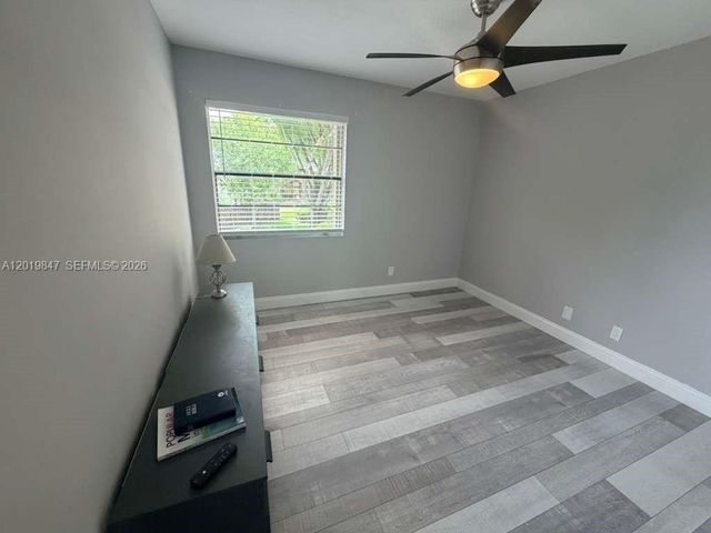 17722 NW 63rd Ct, Hialeah, FL 33015