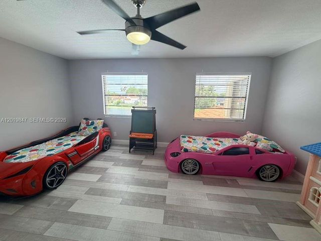 17722 NW 63rd Ct, Hialeah, FL 33015