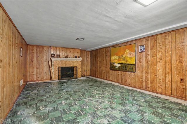 12 Hilltop Boulevard, Canfield, OH 44406