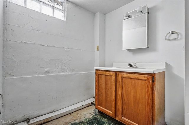 12 Hilltop Boulevard, Canfield, OH 44406