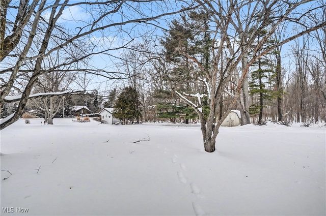 12 Hilltop Boulevard, Canfield, OH 44406