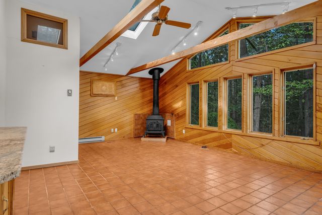 507 Little Meadow Road, Guilford, CT 06437