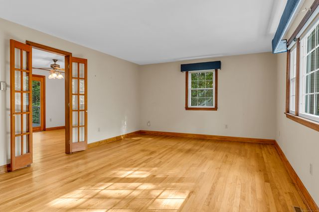 507 Little Meadow Road, Guilford, CT 06437