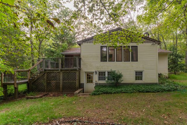 507 Little Meadow Road, Guilford, CT 06437