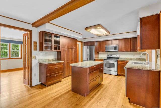 507 Little Meadow Road, Guilford, CT 06437