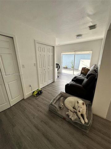 5923 SW 147th Pl, Miami, FL 33193