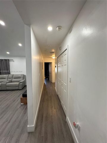 5923 SW 147th Pl, Miami, FL 33193