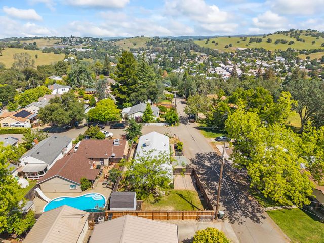 34 Ruby St, Sutter Creek, CA 95685