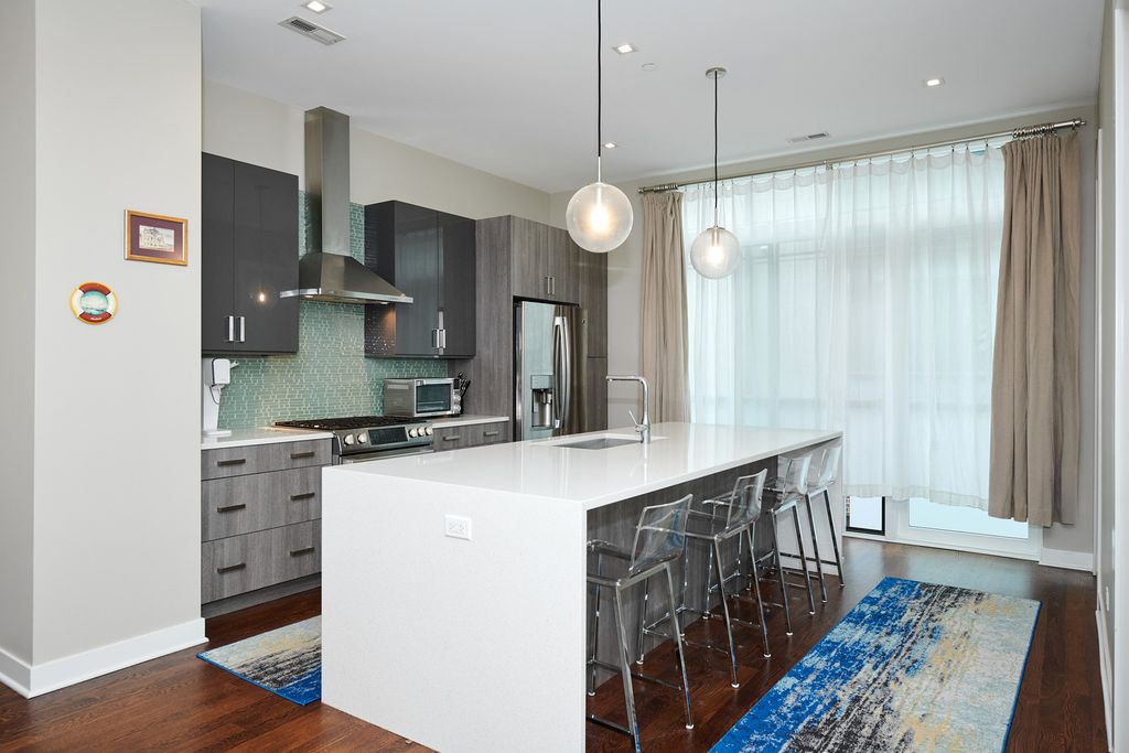 1906 N Campbell Avenue C, Chicago, IL 60647 — photo 4