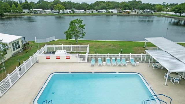 12501 ULMERTON ROAD 122, Largo, FL 33774