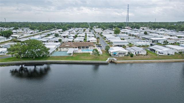 12501 ULMERTON ROAD 122, Largo, FL 33774