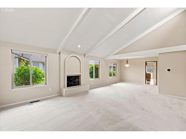 9480 Sw LAKESIDE Dr, Portland, OR 97224