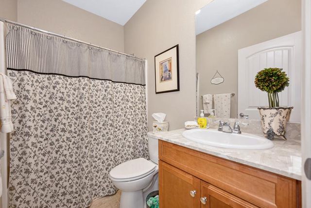 7439 Chatterton Way, Sacramento, CA 95829