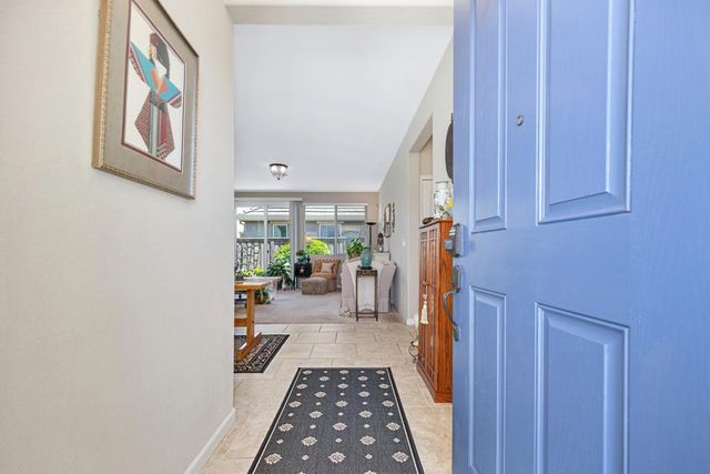 7439 Chatterton Way, Sacramento, CA 95829