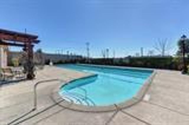 7439 Chatterton Way, Sacramento, CA 95829