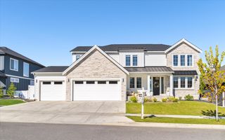 2631 S Fairmont Estates Dr, Greenacres, WA 99016