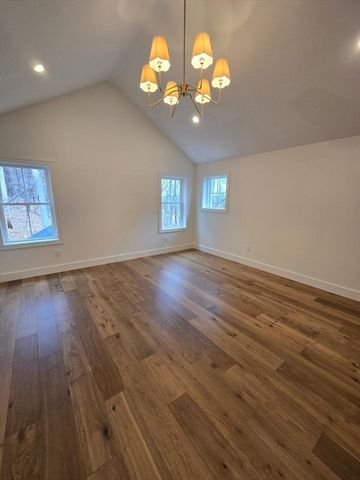 113 Newton St, West Boylston, MA 01583