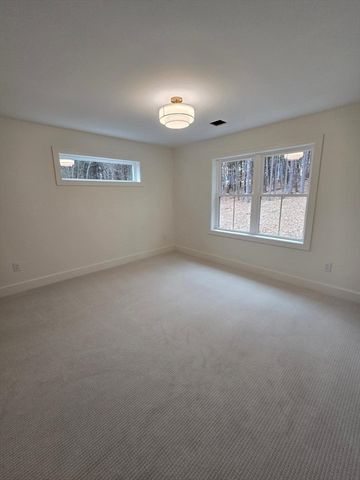 113 Newton St, West Boylston, MA 01583