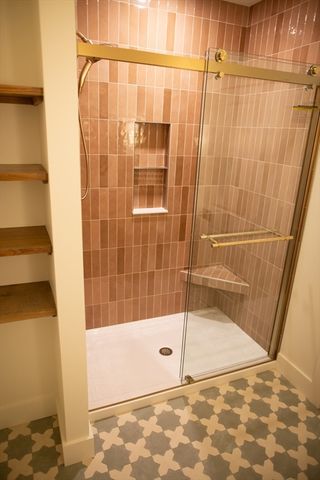 113 Newton St, West Boylston, MA 01583