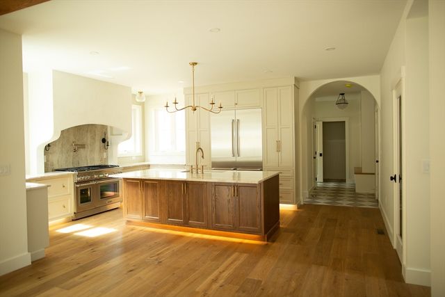 113 Newton St, West Boylston, MA 01583