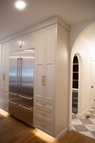 113 Newton St, West Boylston, MA 01583